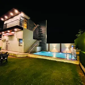  Villa Mount India
