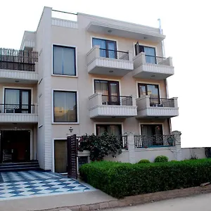 Royal Sapphire Guest house